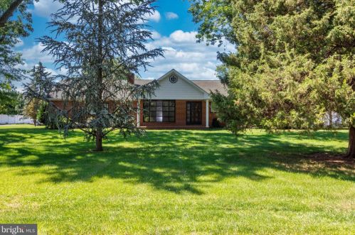 1282 Township Line Rd, Auburn, NJ 08085-3210