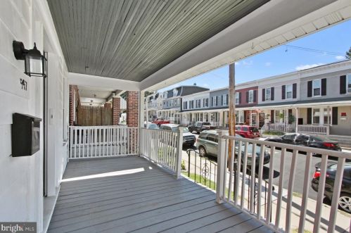 947 Duke St, York, PA 17403-3733