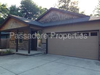 10838 Fargo St, Portland OR  97220-2717 exterior