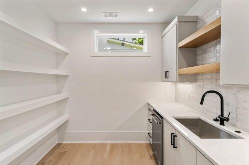 1768 8 St, Atlanta GA  30341-3128 exterior