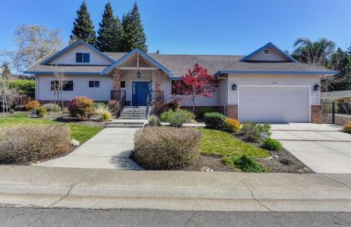 5038 Arbardee Dr, Fair Oaks, CA 95628-5408