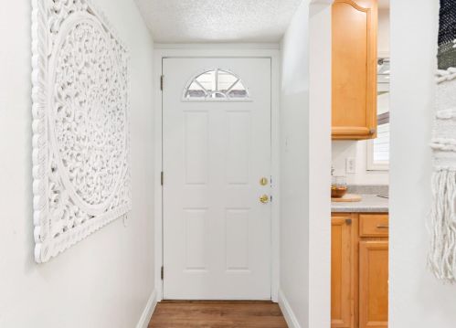 8257 Tanoak Way, Citrus Heights, CA 95621-0166