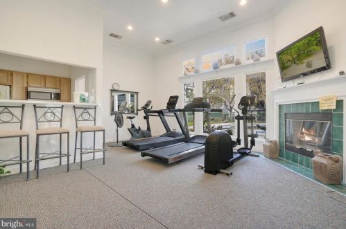12004 Taliesin Pl, Herndon VA  20190-3371 exterior
