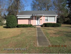 123 Hunter Cir, Fayetteville, NC 28304-3407