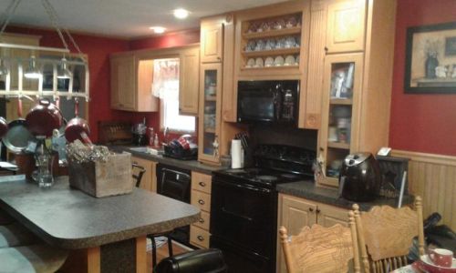 634 Sulpher Spgs, Alkol, WV 25501-9756