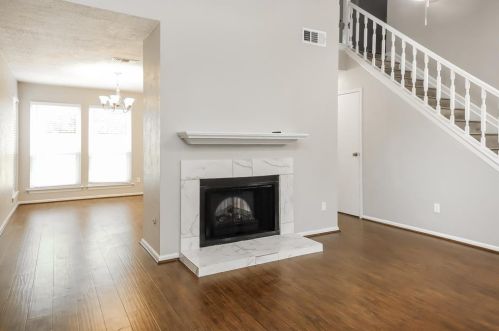 2435 Country Place Dr, Richmond TX  77406-2368 exterior