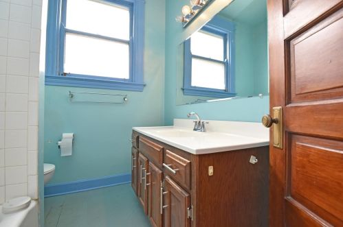 1731 Ella St, Cincinnati OH 45223-2036 exterior