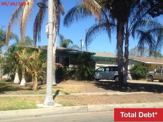 1519 West Ave, Fullerton, CA 92833-3944