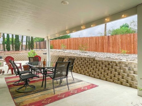 17921 Cole Ave, Riverside CA  92508-9728 exterior