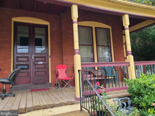 913 King St, Lancaster PA  17602-3223 exterior