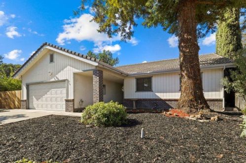 1144 Jasper Ct, Manteca, CA 95336-3546