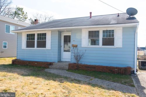 406 Memorial Ave, Gloucester, NJ 08030-1221