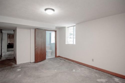 100 Finchley Ct, Atlanta GA  30328-2034 exterior