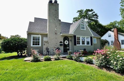 14 Mccook Pl, Niantic CT  06357-3106 exterior