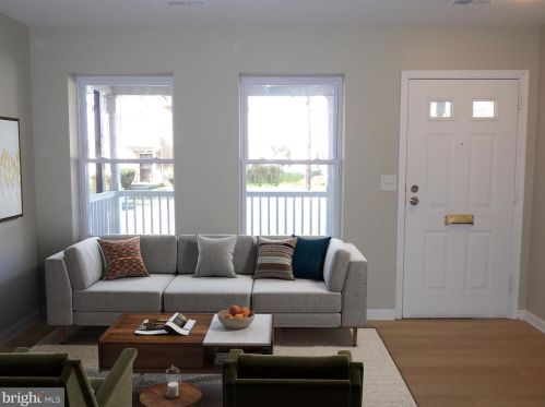 725 44 St, Philadelphia PA 19104-2910 exterior