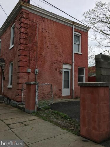 514 Pershing Ave, Lancaster, PA 17602-4312