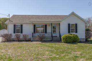 2811 Black Stallion Ct, Murfreesboro, TN 37130-3353