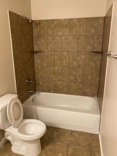 12642 Royal Lake Dr, Conroe TX  77303-2827 exterior