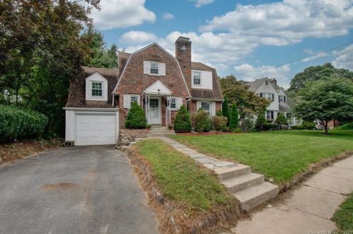 45 Tobey Ave, Windsor, CT 06095-3723