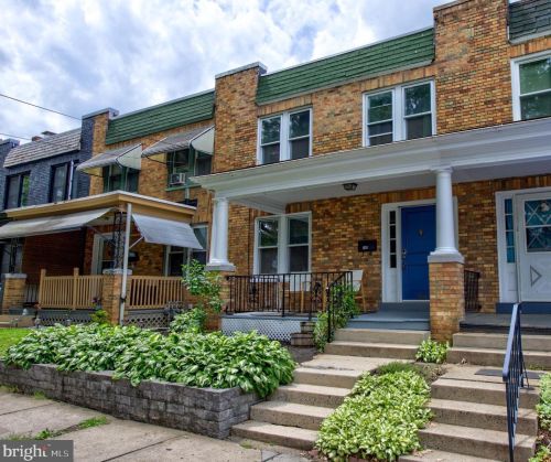 555 Burrowes Ave, Lancaster, PA 17602-2120