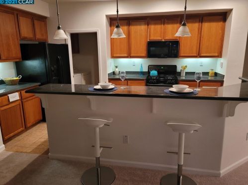 4411 Brannigan St, Pleasanton, CA 94568-7206