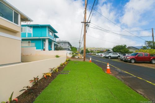 920 19 Ave, Honolulu HI  96816-4605 exterior