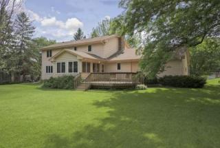 2740 Everest Ln, Minneapolis MN  55447-1718 exterior