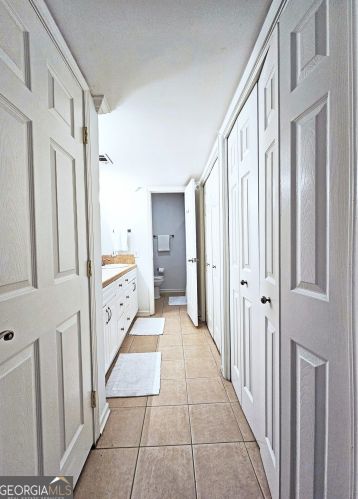 83 Montre Sq, Atlanta GA  30327-4046 exterior