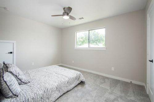 7101 Claybrook Dr, Dallas TX  75231-5605 exterior