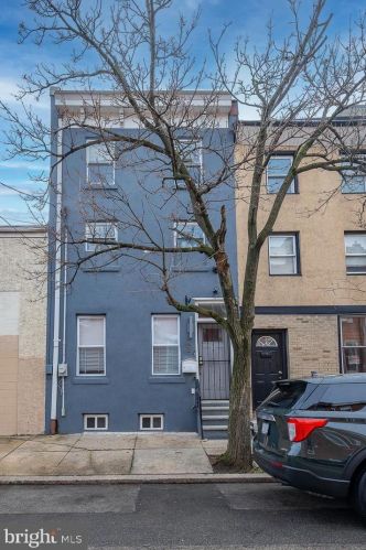 1515 4 St, Philadelphia PA 19148-1303 exterior