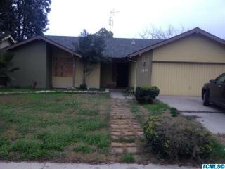 1219 Sunnyview Ave, Visalia, CA 93292-2278