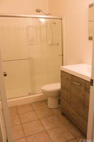 24 Redwood Tree Ln, Irvine CA  92612-2226 exterior