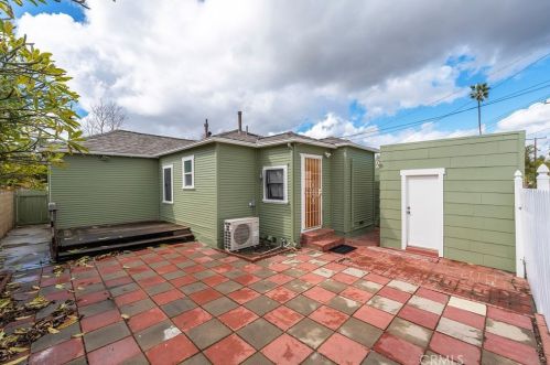 816 Dickel St, Anaheim CA  92805-1805 exterior