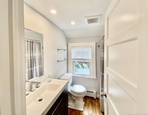 157 Highland Ave, Norwalk CT  06853-1109 exterior