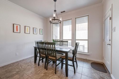 6825 San Luis Trl, Fort Worth TX  76131 exterior