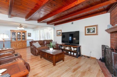 8417 Roy St, Lemon Grove, CA 91945-2654