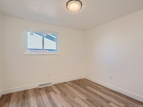 661 Joplin St, Denver CO  80011-7604 exterior