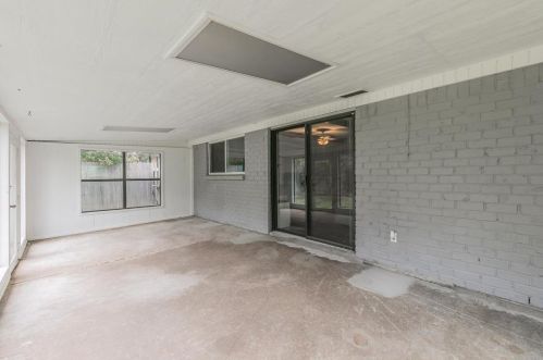 7100 Martha Ln, Fort Worth TX  76112-5306 exterior