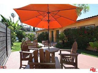 3315 Berkeley Ave, Los Angeles CA  90026-1601 exterior