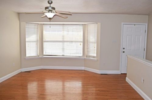 306 5th St, Festus, MO 63028-1805