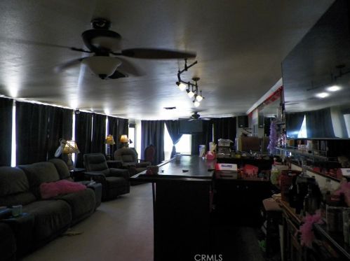10080 Victoria Ave, Riverside CA  92503-6146 exterior