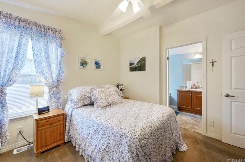 45 Maple Via, Anaheim CA  92801-1036 exterior