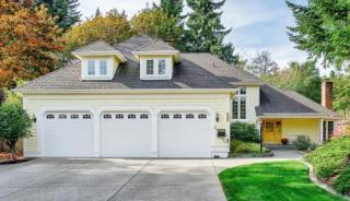2423 176th Ct, Redmond, WA 98052-5875