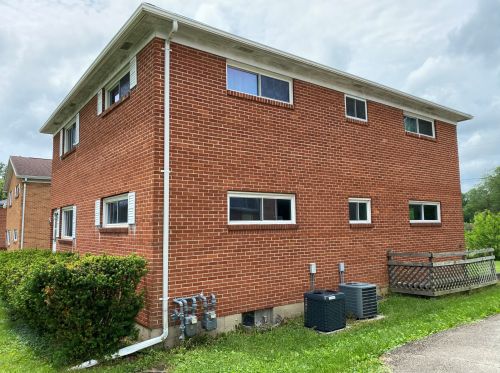 2235 Iroquois St, Springfield, OH 45506-3212