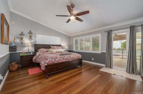 6309 Westview Dr, Riverside CA  92506-5325 exterior