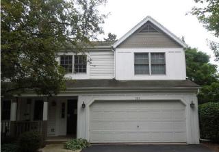 225 Spring Point Dr, Carpentersville, IL 60110-2828