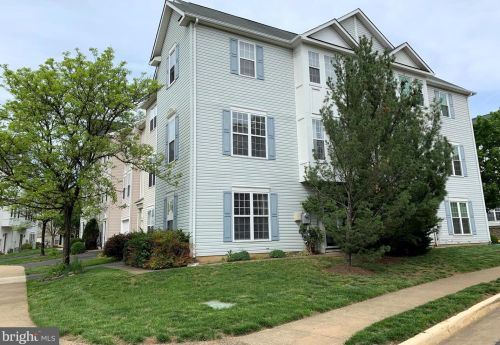 2575 Pennymoor Ct, Herndon, VA 20171-4372