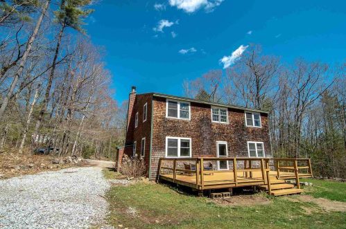 89 Lane Rd, Holderness, NH 03245-5647
