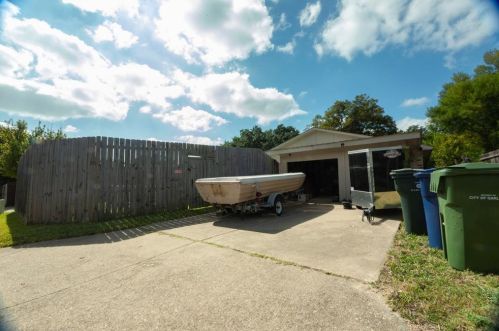 6326 Mc Cartney Ln, Garland TX 75043-5934 exterior