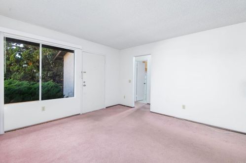 4704 Rim Rock Rd, Oceanside, CA 92056-3016